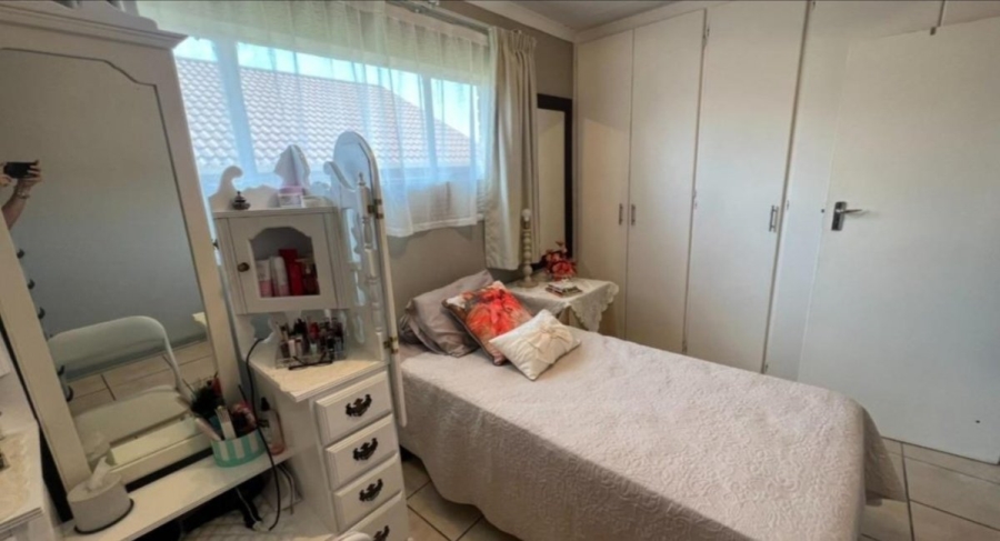 2 Bedroom Property for Sale in Navalsig Free State